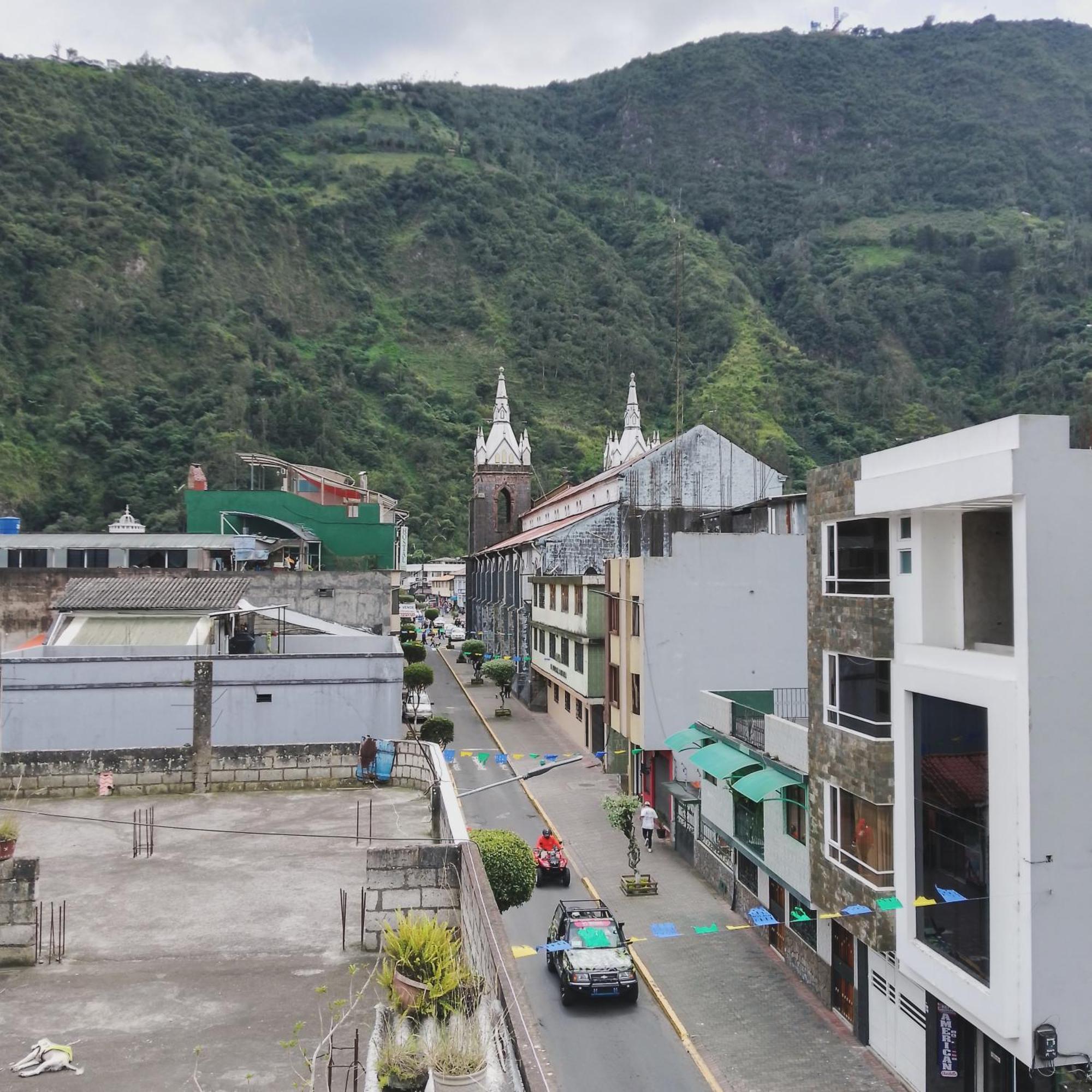 Hotel Amazonia Y Sol Baños Eksteriør bilde